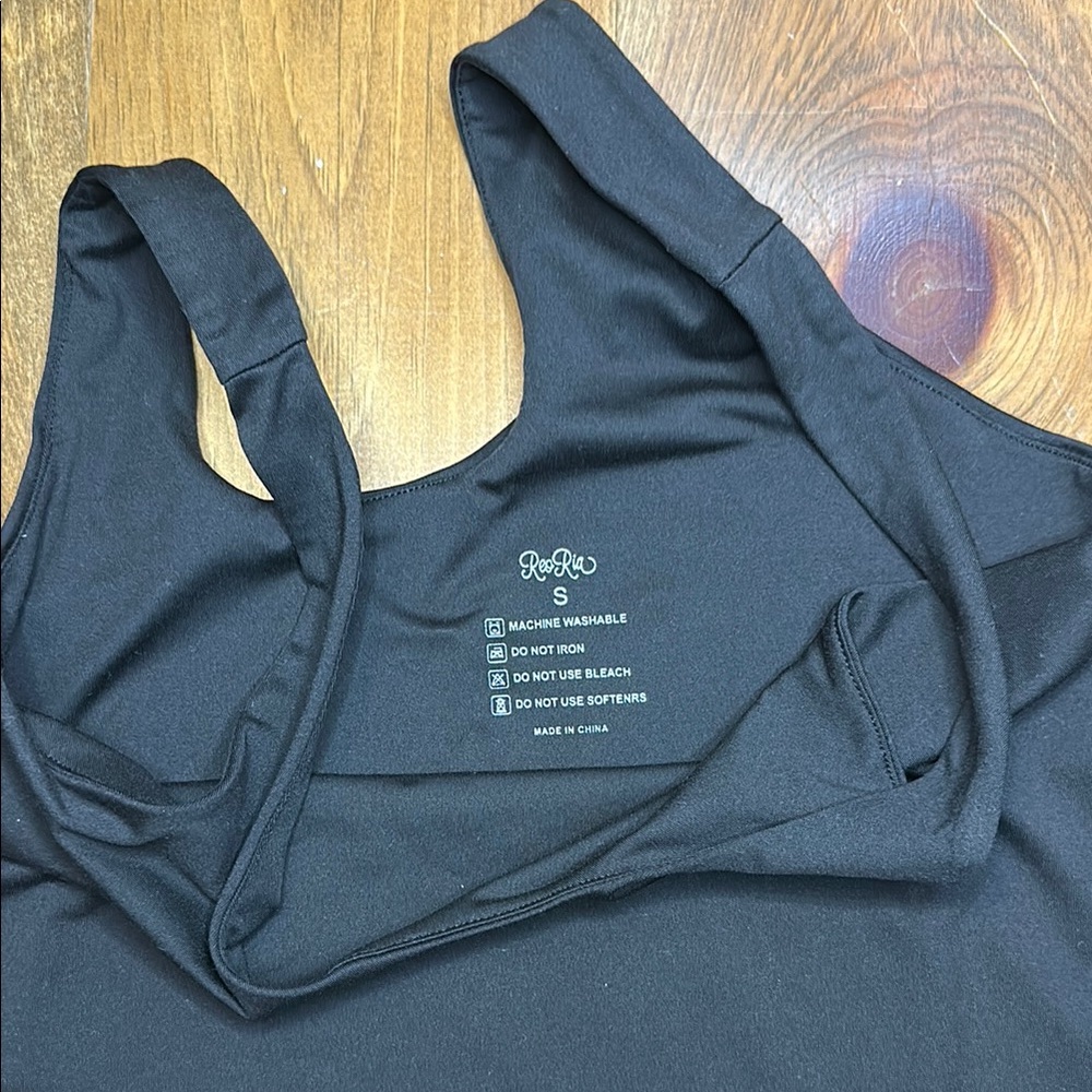 ReoRia One Shoulder Bodysuit - Black - Picture 3 of 9